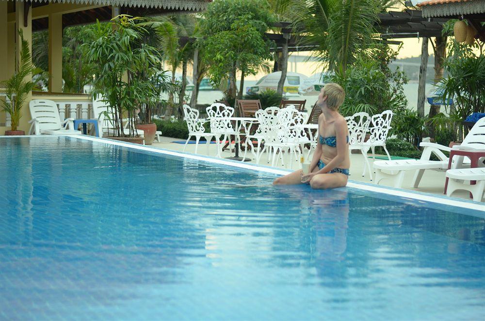 Golden Sea Hotel Sihanoukville Esterno foto